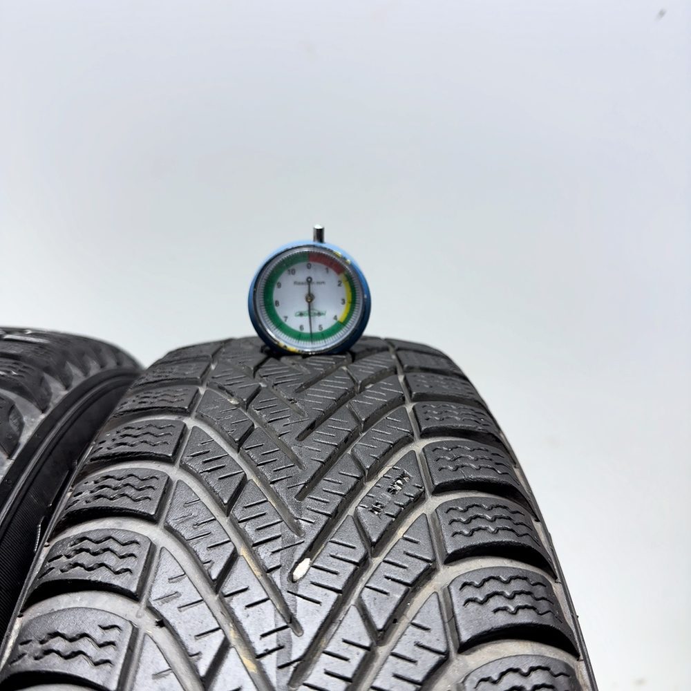 Gomme usate PIRELLI Cinturato Winter 175/65 R15 84T – foto 02 | Prima Gomme PIRELLI Cinturato Winter 175/65 R15 84T, dettaglio fotografico 2