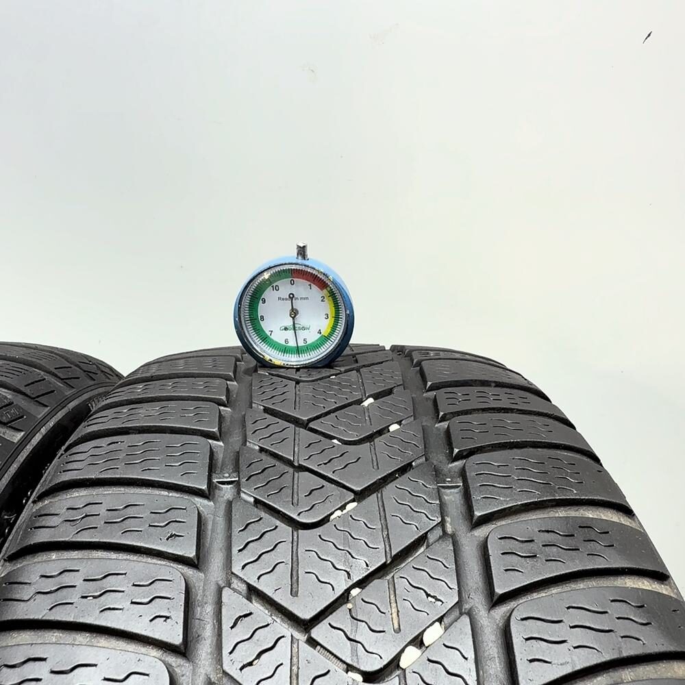 Gomme usate PIRELLI Sottozero 3 225/40 R18 92V – foto 02 | Prima Gomme PIRELLI Sottozero 3 225/40 R18 92V, dettaglio fotografico 2