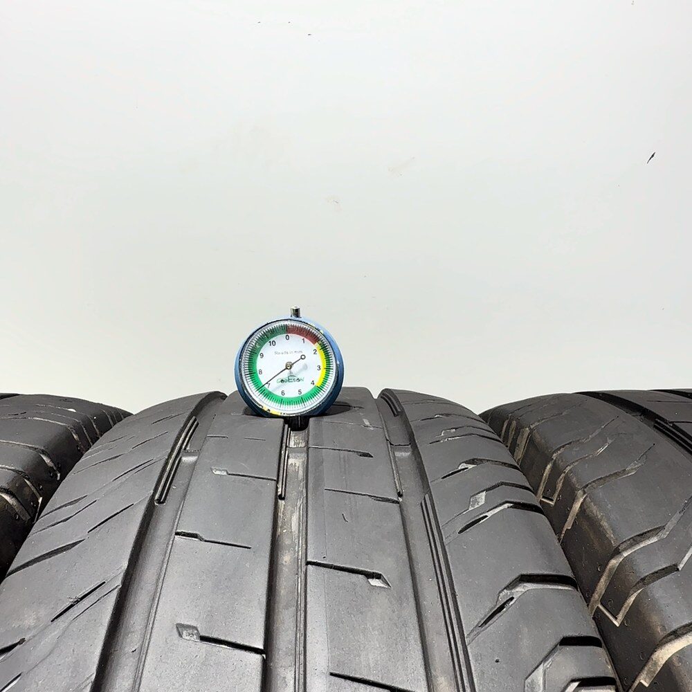 Gomme Usate 235 65 R16C 115/113R Continental Contivancontact 200 98% Estive | Gomme Usate | PrimaGomme.it CONTINENTAL Contivancontact 200 235/65 R16C 115/113R, dettaglio fotografico 2