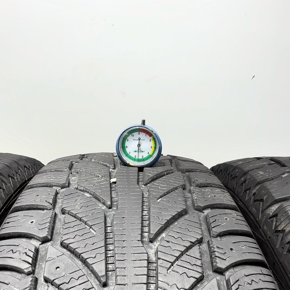 Gomme Usate 245 65 R17 107T Cooper Weather-Master Wsc 80% Invernali | Gomme Usate | PrimaGomme.it COOPER Weather-Master WSC 245/65 R17 107T, dettaglio fotografico 2