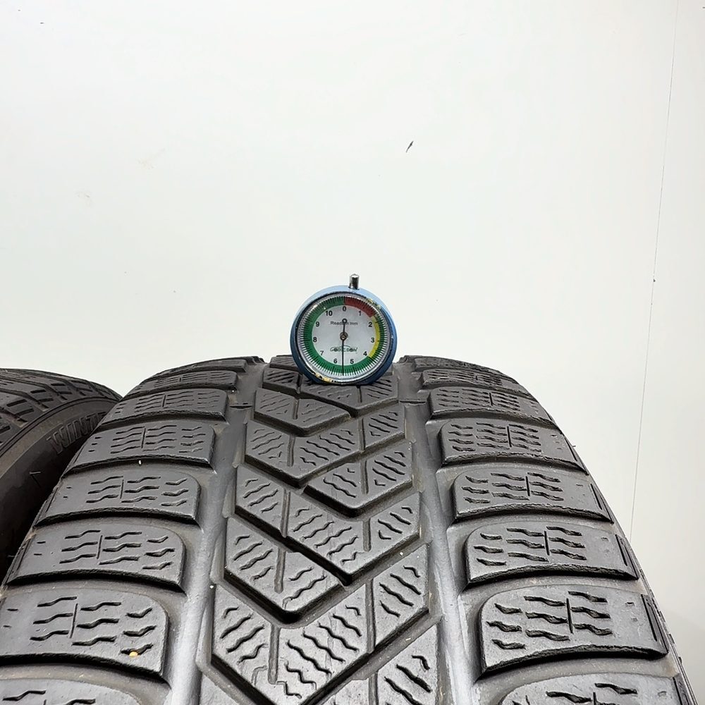 Gomme usate PIRELLI Sottozero 3 255/45 R19 104W: fino a 270 km/h – foto 02 | Prima Gomme PIRELLI Sottozero 3 255/45 R19 104W: fino a 270 km/h, dettaglio fotografico 2