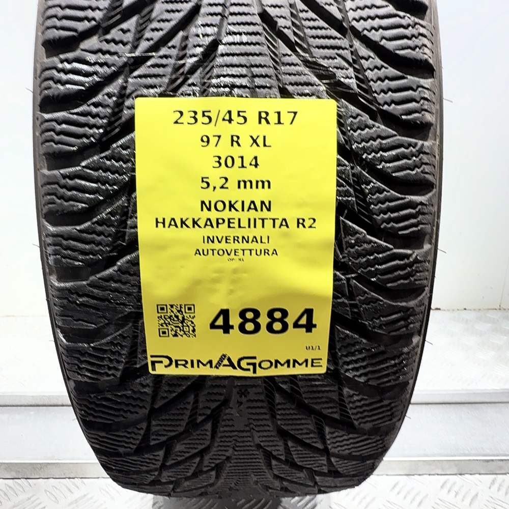 Gomma Usata 235 45 R17 97R XL Nokian Hakkapeliitta R2 74% Invernale | Gomme Usate | PrimaGomme.it NOKIAN Hakkapeliitta R2 235/45 R17 97R, dettaglio fotografico 3