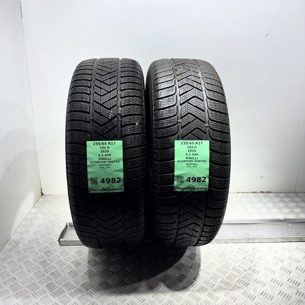Gomme usate PIRELLI Scorpion Winter 235/65 R17 104H – foto 04 | Prima Gomme PIRELLI Scorpion Winter 235/65 R17 104H, dettaglio fotografico 4