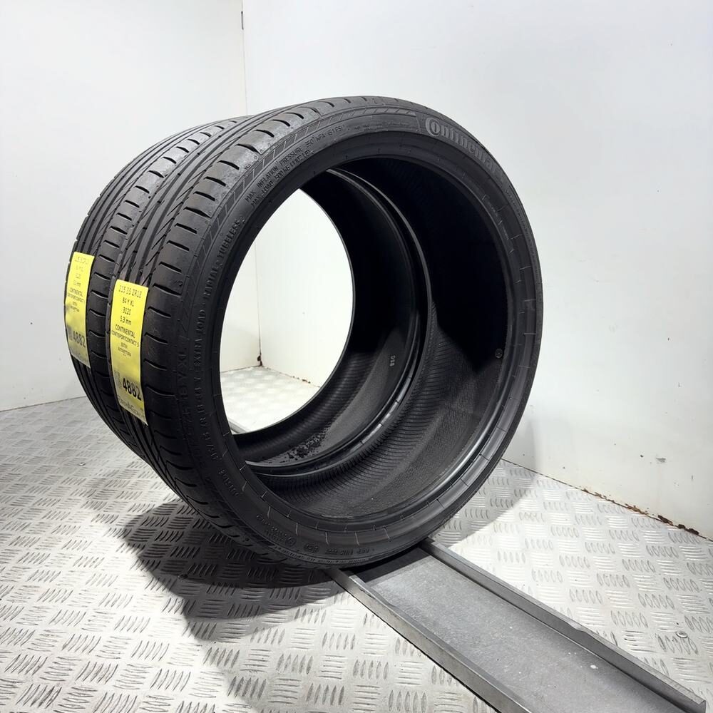 Gomme Usate 215 35 ZR18 84Y XL Continental Contisportcontact 5 76% Estive | Gomme Usate | PrimaGomme.it CONTINENTAL ContiSportContact 5 215/35 ZR18 84Y: fino a 300 km/h, dettaglio fotografico 4