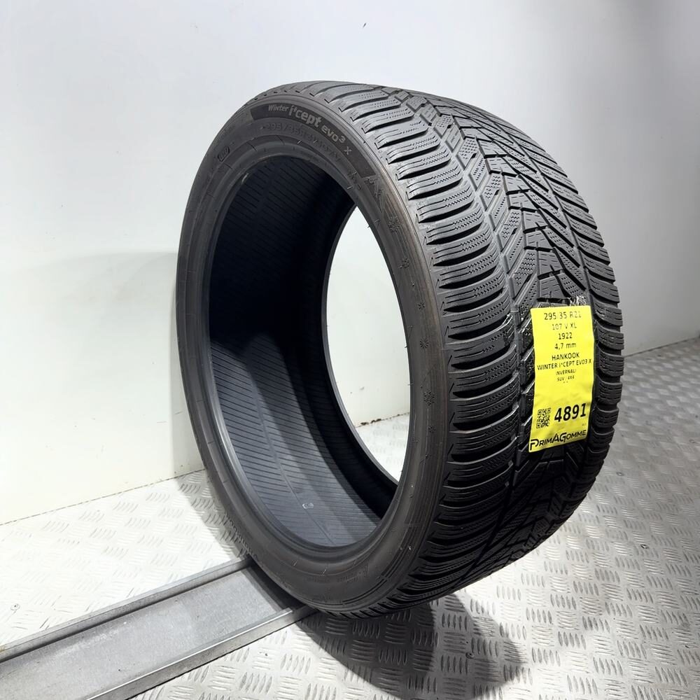 Gomma Usata 295 35 R21 107V XL Hankook Winter I*Cept Evo3 X Invernale | Gomme Usate | PrimaGomme.it HANKOOK Winter I*Cept Evo3 X 295/35 R21 107V, dettaglio fotografico 5
