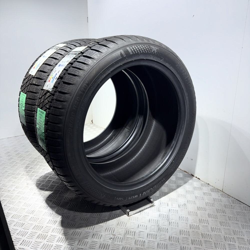 Gomme usate Kumho Wintercraft WS71 295/40 R20 110V – foto 06 | Prima Gomme Kumho Wintercraft WS71 295/40 R20 110V, dettaglio fotografico 6