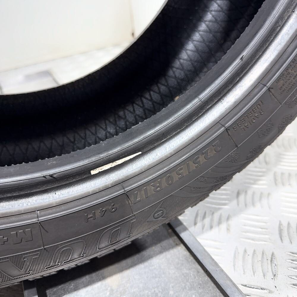 Gomma usata DUNLOP SP Winter Sport 4D 225/50 R17 94H – foto 07 | Prima Gomme DUNLOP SP Winter Sport 4D 225/50 R17 94H, dettaglio fotografico 7