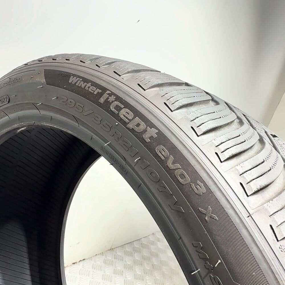 Gomma Usata 295 35 R21 107V XL Hankook Winter I*Cept Evo3 X Invernale | Gomme Usate | PrimaGomme.it HANKOOK Winter I*Cept Evo3 X 295/35 R21 107V, dettaglio fotografico 7