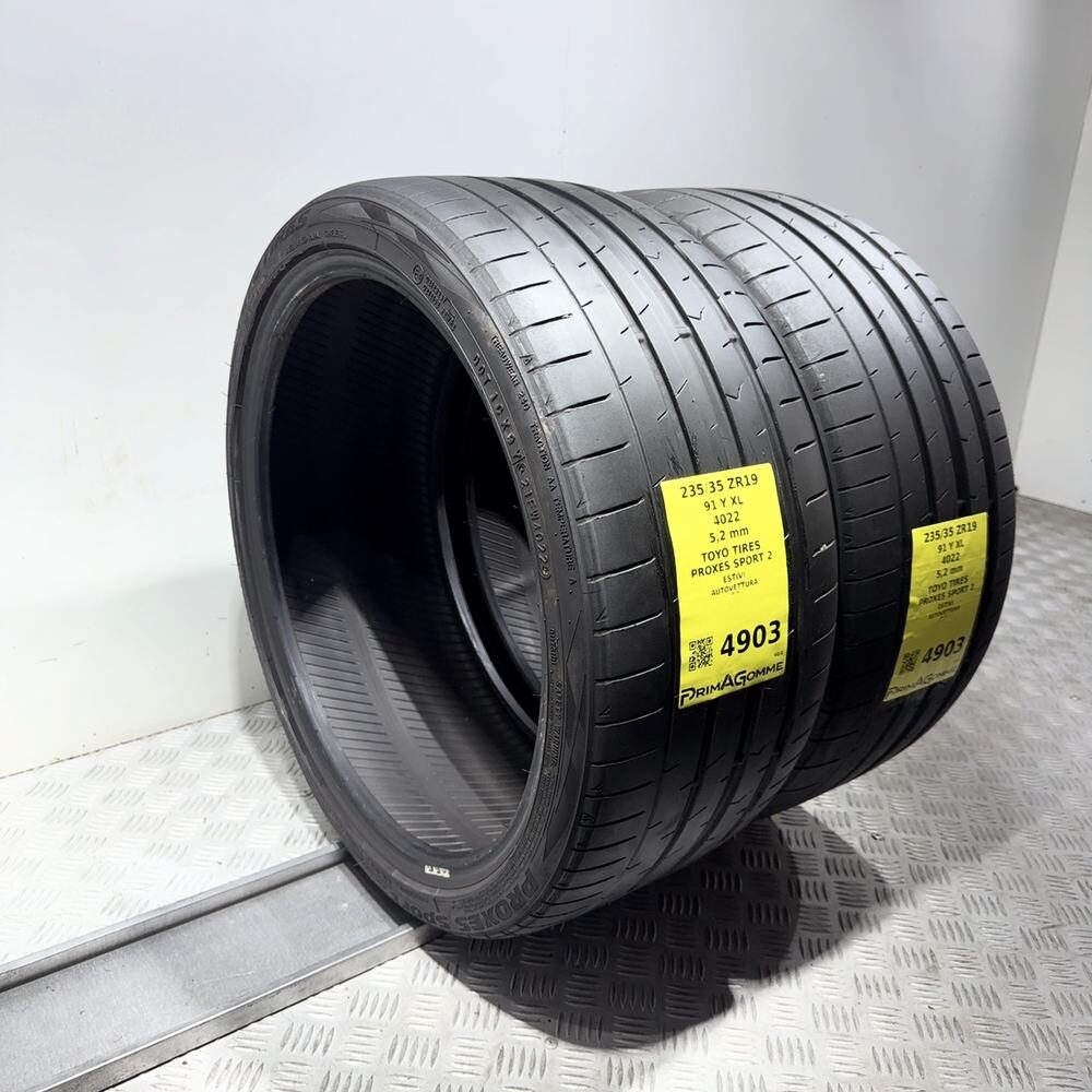 Gomme Usate 235 35 ZR19 91Y XL Toyo Tires Proxes Sport 2 74% Estive | Gomme Usate | PrimaGomme.it TOYO TIRES Proxes Sport 2 235/35 ZR19 91Y: fino a 300 km/h, dettaglio fotografico 7