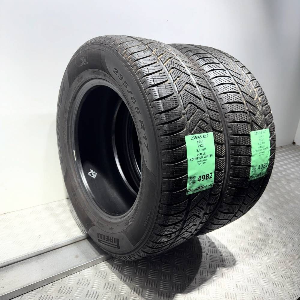 Gomme usate PIRELLI Scorpion Winter 235/65 R17 104H – foto 08 | Prima Gomme PIRELLI Scorpion Winter 235/65 R17 104H, dettaglio fotografico 8