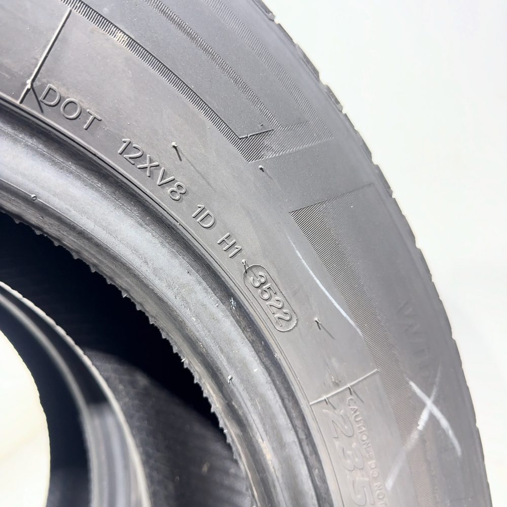 Gomme Usate 235 65 R16C 115/113R Hankook Winter I*Cept LV 86% Invernali | Gomme Usate | PrimaGomme.it HANKOOK Winter I*Cept LV 235/65 R16C 115/113R, dettaglio fotografico 8