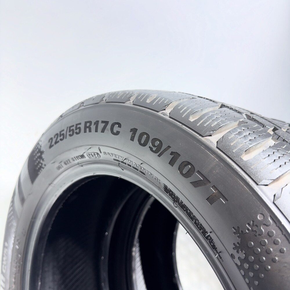 Gomme usate Kumho Winter Portran CW51 225/55 R17C 109/107T – foto 08 | Prima Gomme Kumho Winter Portran CW51 225/55 R17C 109/107T, dettaglio fotografico 8