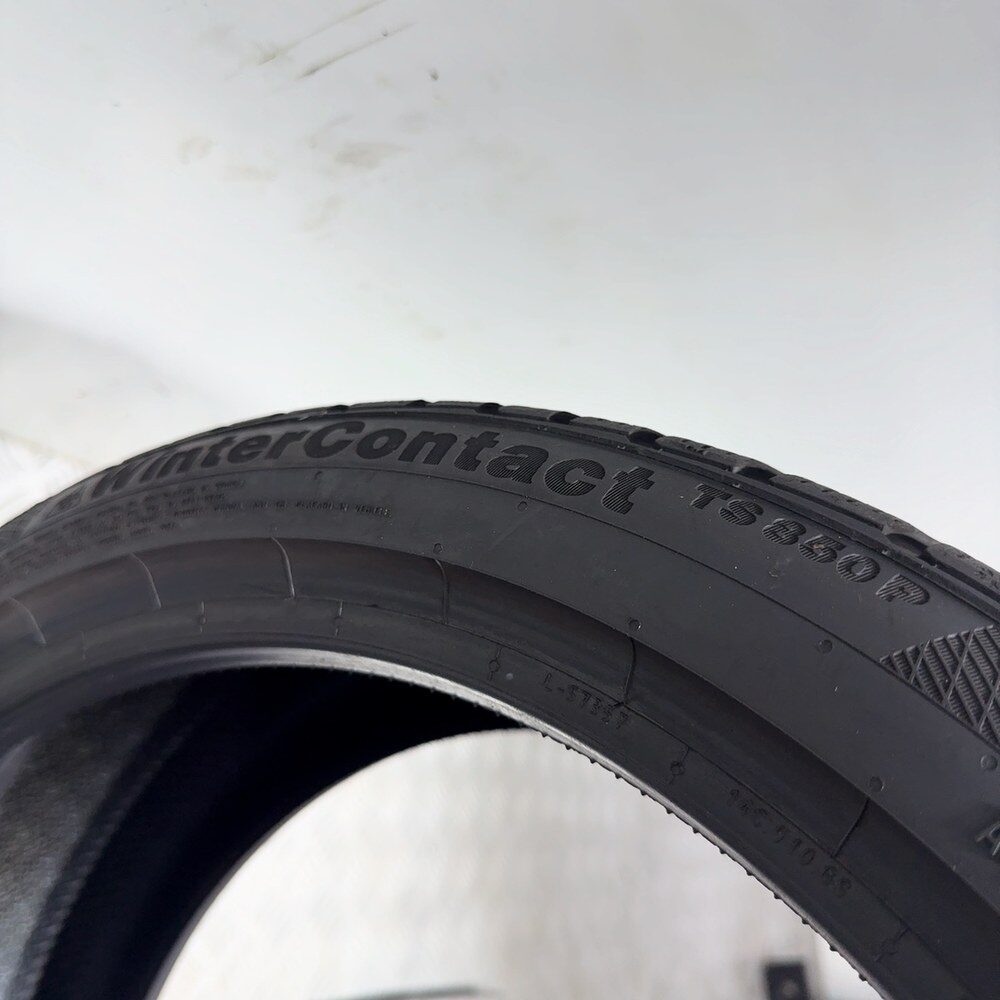 Gomma Usata 215 40 R18 89V XL Continental Wintercontact TS850P 86% Invernale | Gomme Usate | PrimaGomme.it CONTINENTAL WinterContact TS850P 215/40 R18 89V, dettaglio fotografico 8