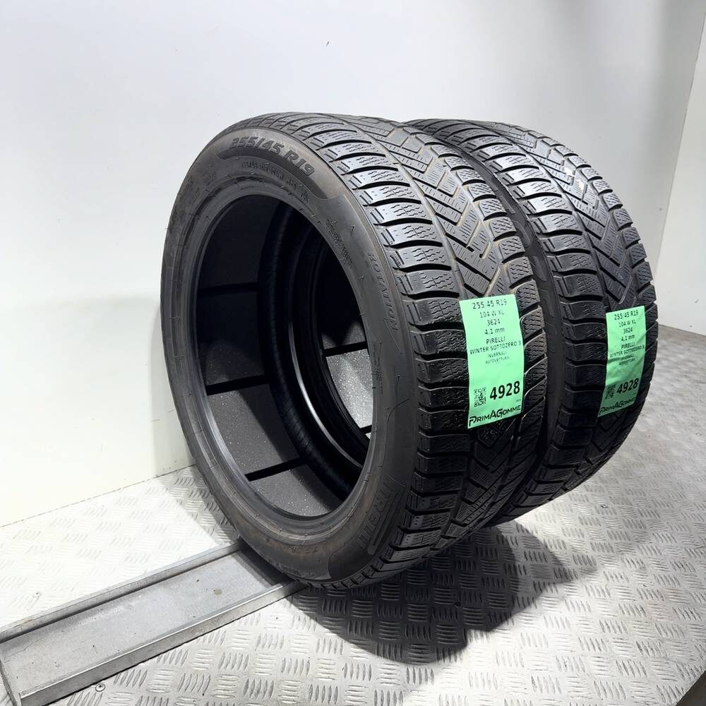 Gomme usate PIRELLI Winter Sottozero 3 255/45 R19 104W: fino a 270 km/h – foto 08 | Prima Gomme PIRELLI Winter Sottozero 3 255/45 R19 104W: fino a 270 km/h, dettaglio fotografico 8