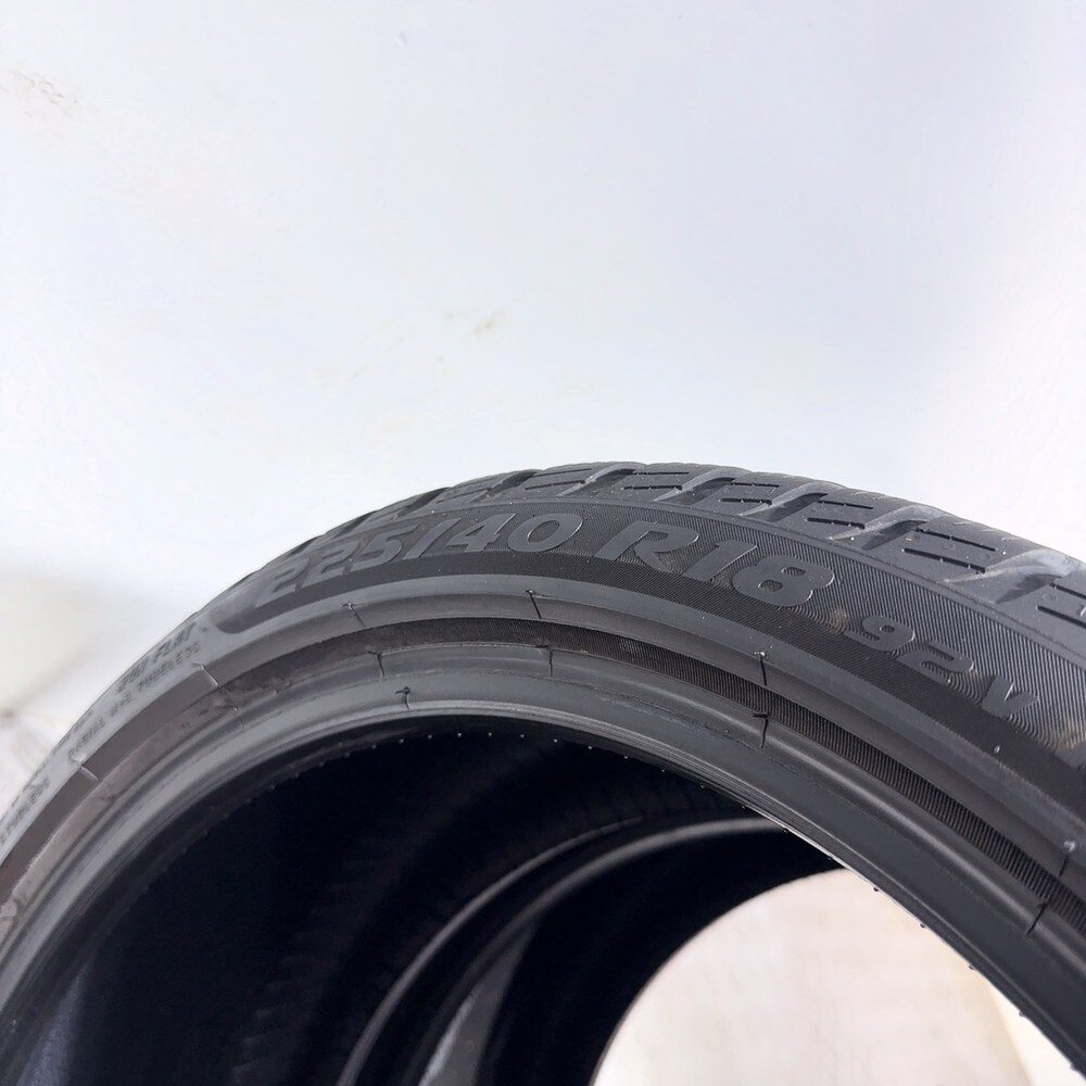 Gomme usate PIRELLI Sottozero 3 225/40 R18 92V – foto 09 | Prima Gomme PIRELLI Sottozero 3 225/40 R18 92V, dettaglio fotografico 9