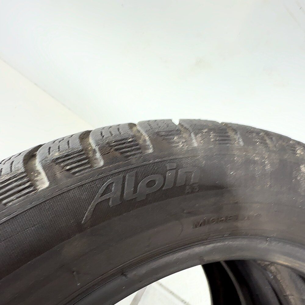 Gomme usate MICHELIN Alpin A3 155/65 R14 75T – foto 09 | Prima Gomme MICHELIN Alpin A3 155/65 R14 75T, dettaglio fotografico 9
