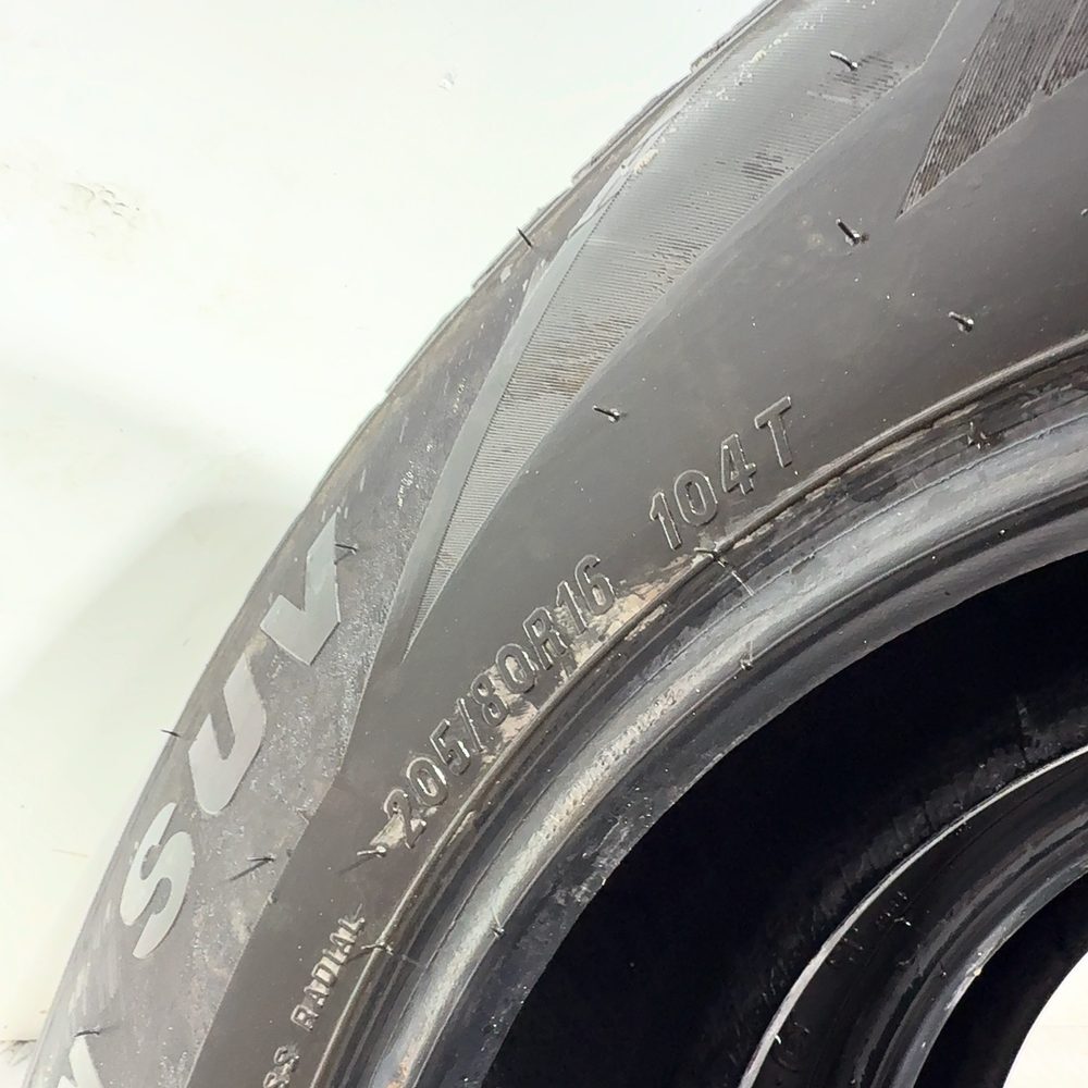 Gomme usate MAXXIS Victrasnow SUV 205/80 R16 104T – foto 09 | Prima Gomme MAXXIS Victrasnow SUV 205/80 R16 104T, dettaglio fotografico 9