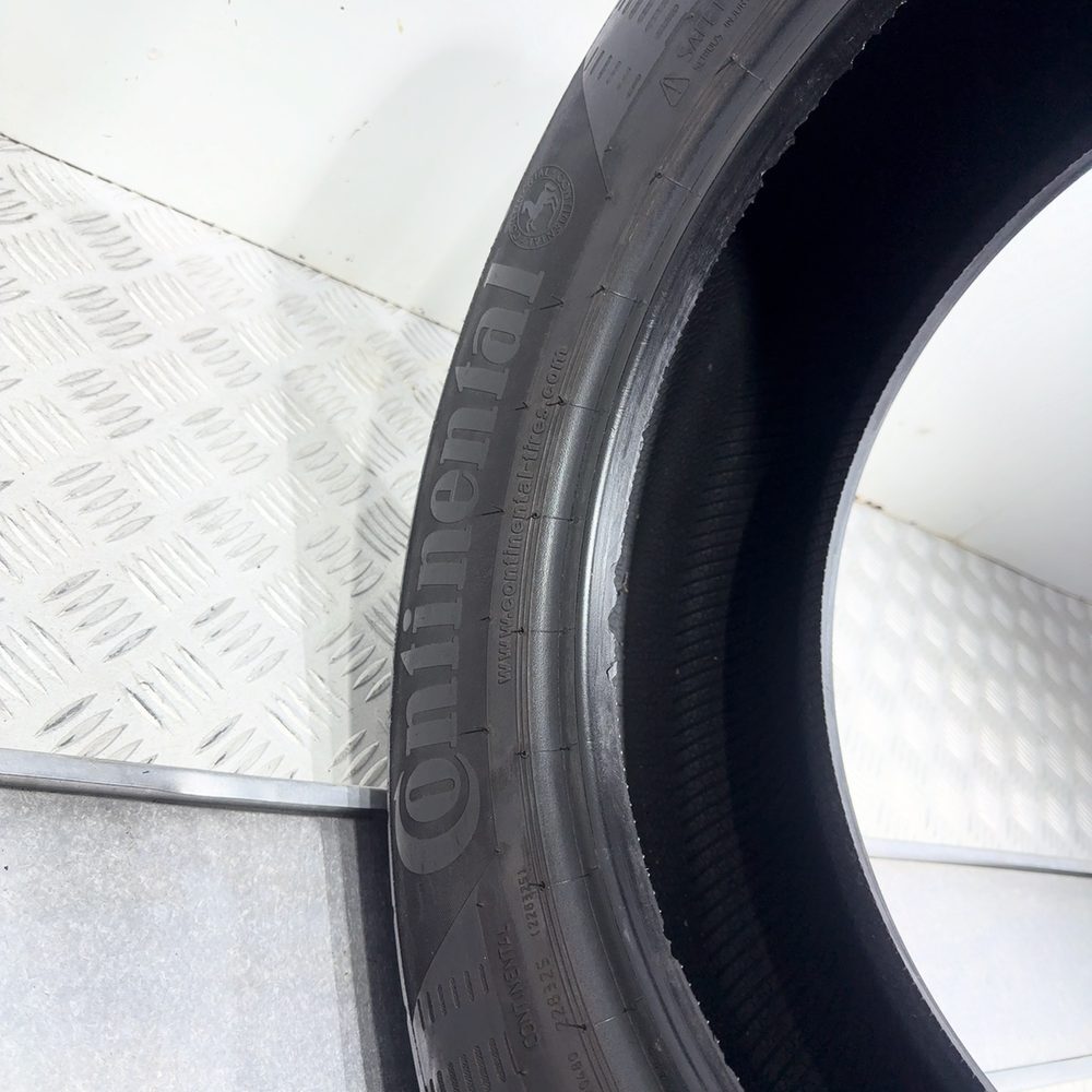 Gomma usata CONTINENTAL ContiEcoContact 5 215/55 R17 94V – foto 09 | Prima Gomme CONTINENTAL ContiEcoContact 5 215/55 R17 94V, dettaglio fotografico 9