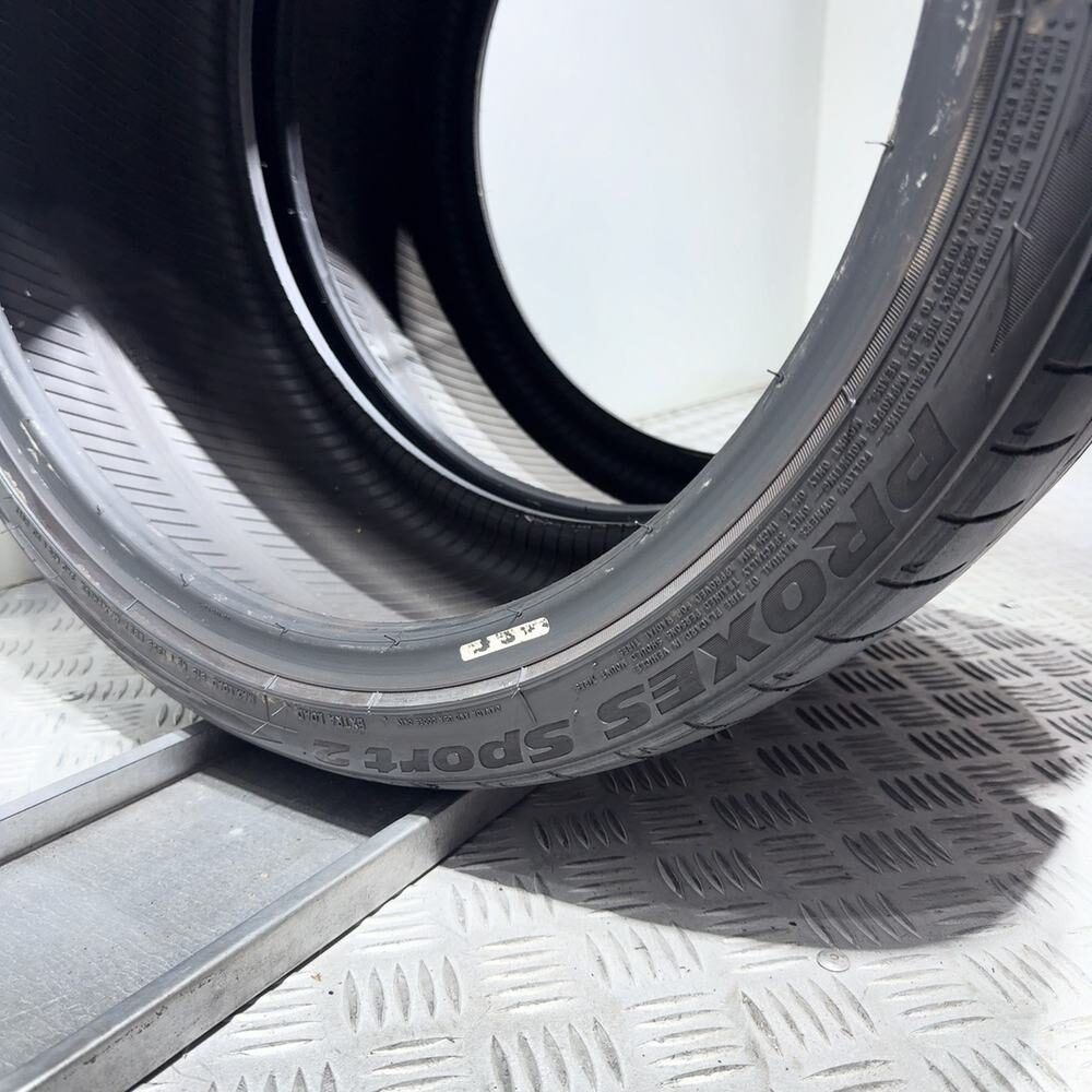 Gomme Usate 235 35 ZR19 91Y XL Toyo Tires Proxes Sport 2 74% Estive | Gomme Usate | PrimaGomme.it TOYO TIRES Proxes Sport 2 235/35 ZR19 91Y: fino a 300 km/h, dettaglio fotografico 9