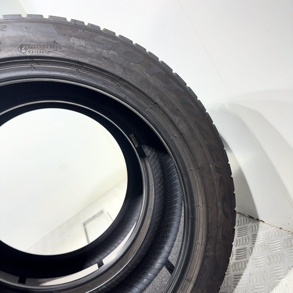 Gomme usate PIRELLI Sottozero 3 255/45 R19 104W: fino a 270 km/h – foto 10 | Prima Gomme PIRELLI Sottozero 3 255/45 R19 104W: fino a 270 km/h, dettaglio fotografico 10