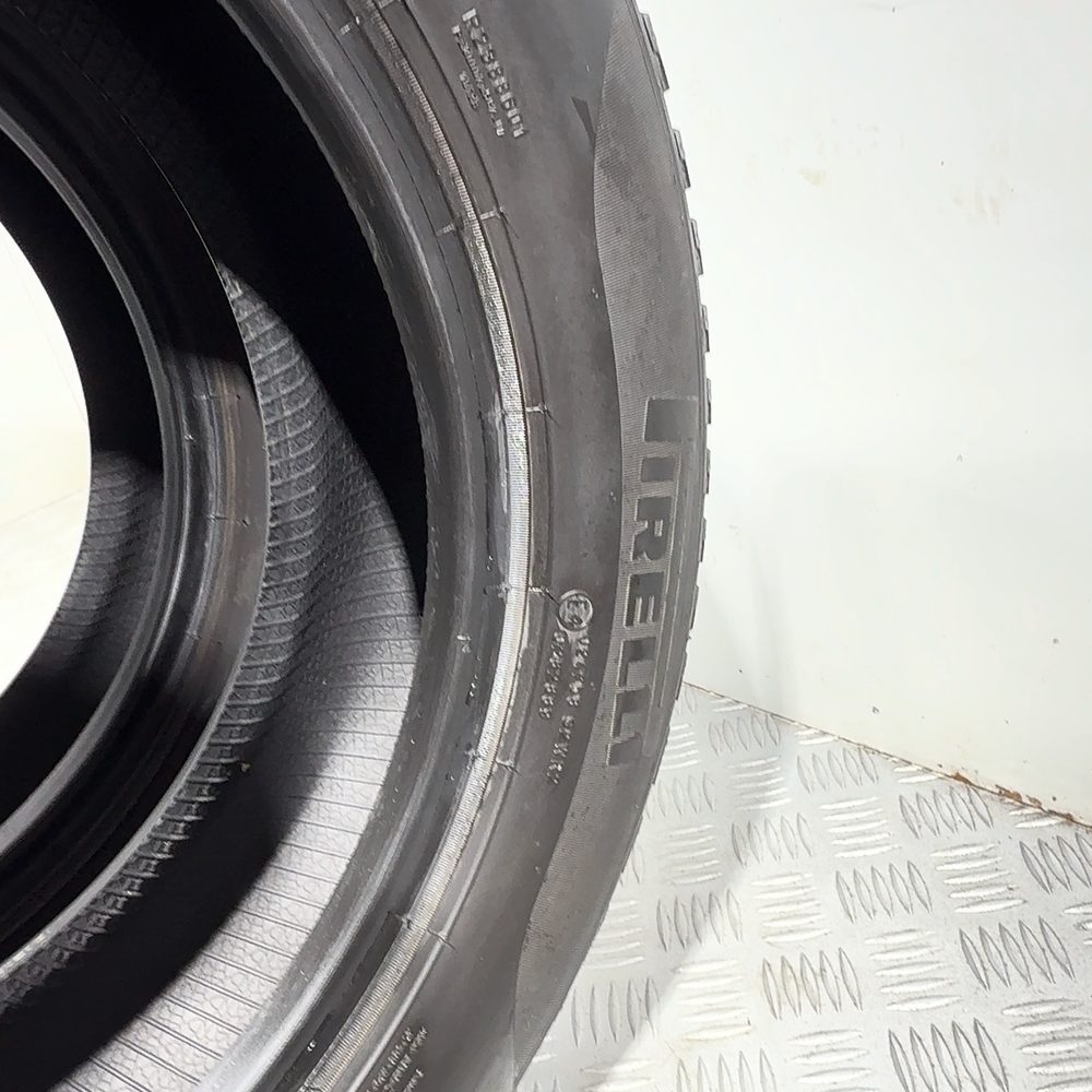 Gomme usate PIRELLI Cinturato Winter 175/65 R15 84T – foto 10 | Prima Gomme PIRELLI Cinturato Winter 175/65 R15 84T, dettaglio fotografico 10