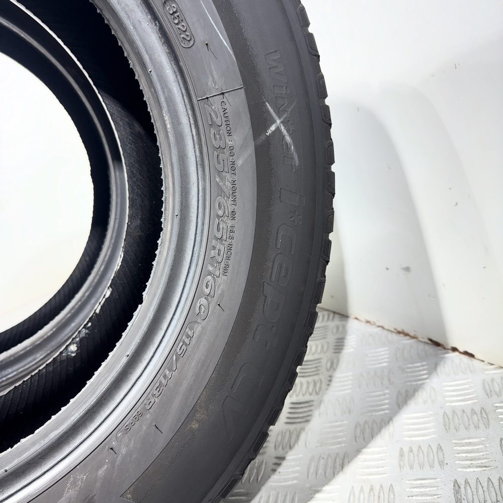 Gomme Usate 235 65 R16C 115/113R Hankook Winter I*Cept LV 86% Invernali | Gomme Usate | PrimaGomme.it HANKOOK Winter I*Cept LV 235/65 R16C 115/113R, dettaglio fotografico 11