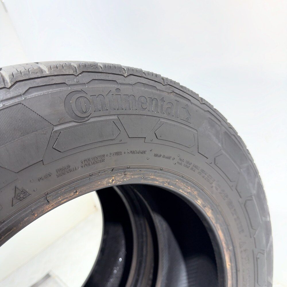 Gomme usate CONTINENTAL VanContact Winter 215/65 R16C 109/107R – foto 11 | Prima Gomme CONTINENTAL VanContact Winter 215/65 R16C 109/107R, dettaglio fotografico 11