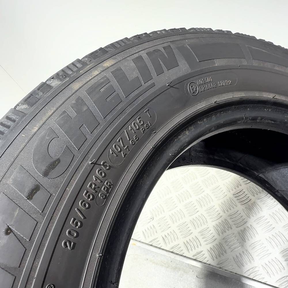 Gomme Usate 205 65 R16C 107/105T Michelin Agilis Alpin 73% Invernali | Gomme Usate | PrimaGomme.it MICHELIN Agilis Alpin 205/65 R16C 107/105T, dettaglio fotografico 11