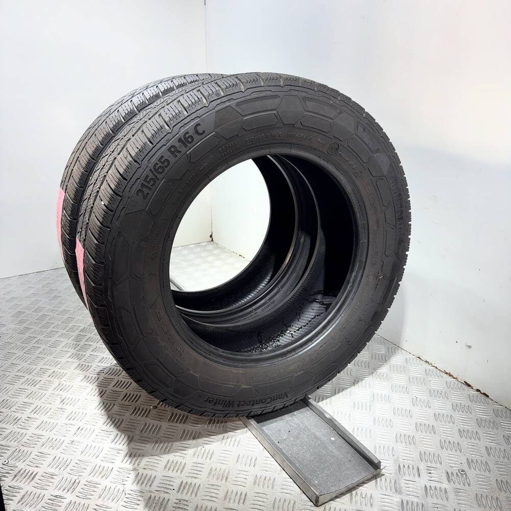 Gomme usate CONTINENTAL VanContact Winter 215/65 R16C 109/107R – foto 16 | Prima Gomme CONTINENTAL VanContact Winter 215/65 R16C 109/107R, dettaglio fotografico 16