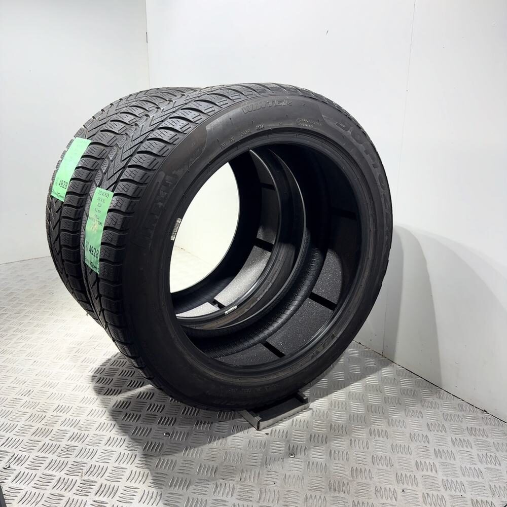 Gomme usate PIRELLI Winter Sottozero 3 255/45 R19 104W: fino a 270 km/h – foto 18 | Prima Gomme PIRELLI Winter Sottozero 3 255/45 R19 104W: fino a 270 km/h, dettaglio fotografico 18